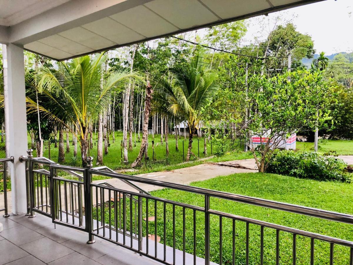 Grace Guesthouse 古打毛律 外观 照片