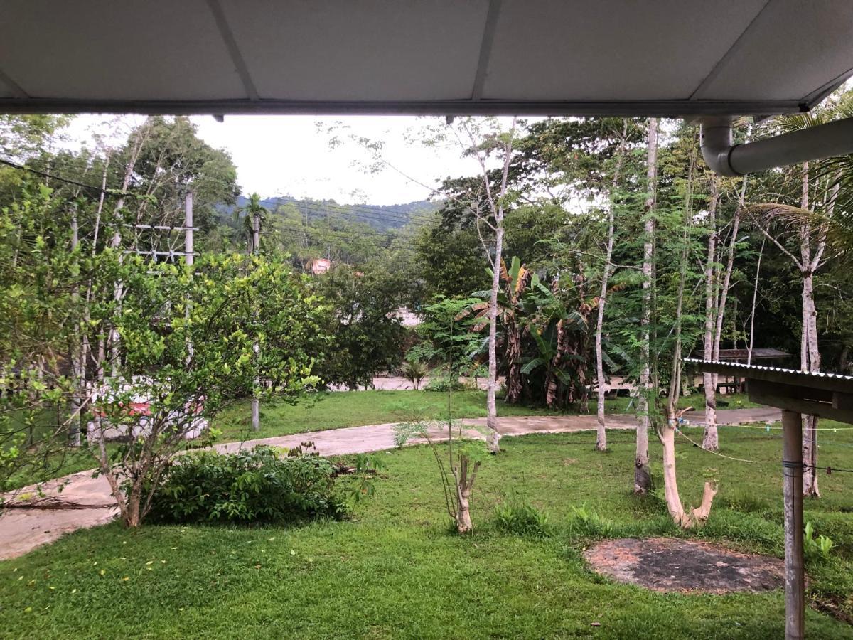 Grace Guesthouse 古打毛律 外观 照片